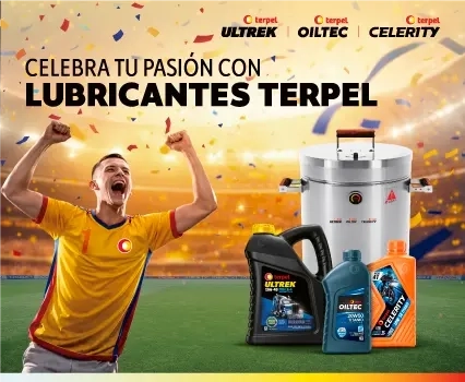 jugador celebrando y al lado galones